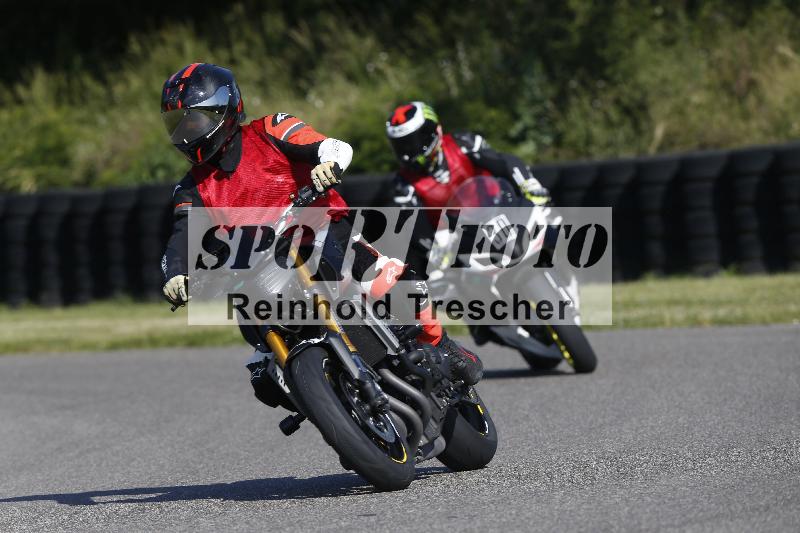 Archiv-2025/17 17.05.2025 PROMAX ADR/Gruppe gruen/unklar